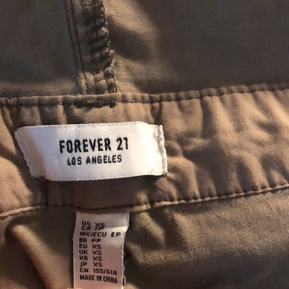 Forever 21 Los Angles Camouflaged Overalls Stretch Skinny - Picture 13 of 13